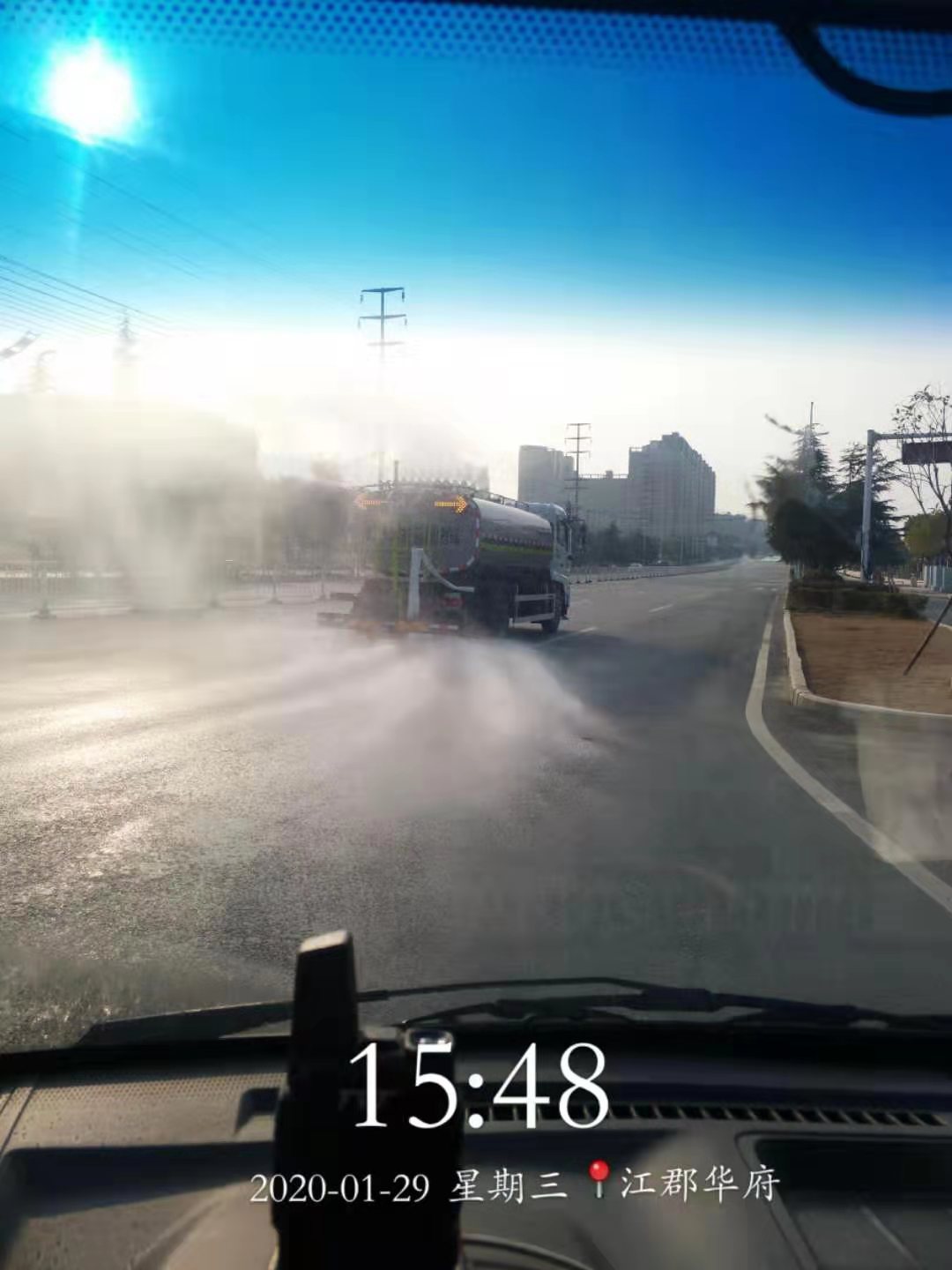 抗疫一线丨HTH.COM华体会环境15台清洁消毒车开始作业